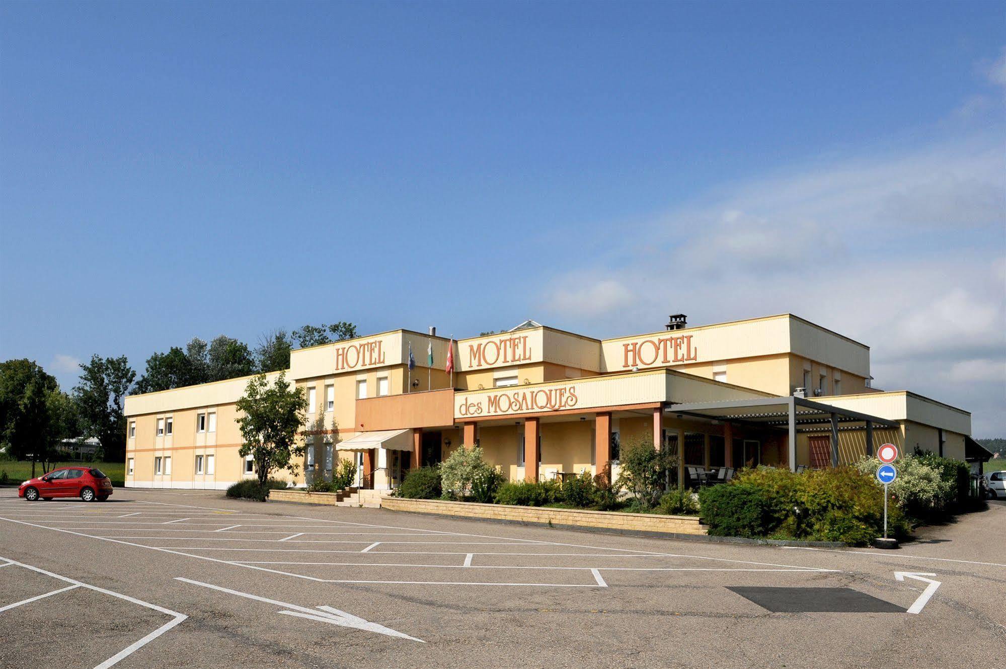 Hotel Des Mosaiques Orbe Exterior photo
